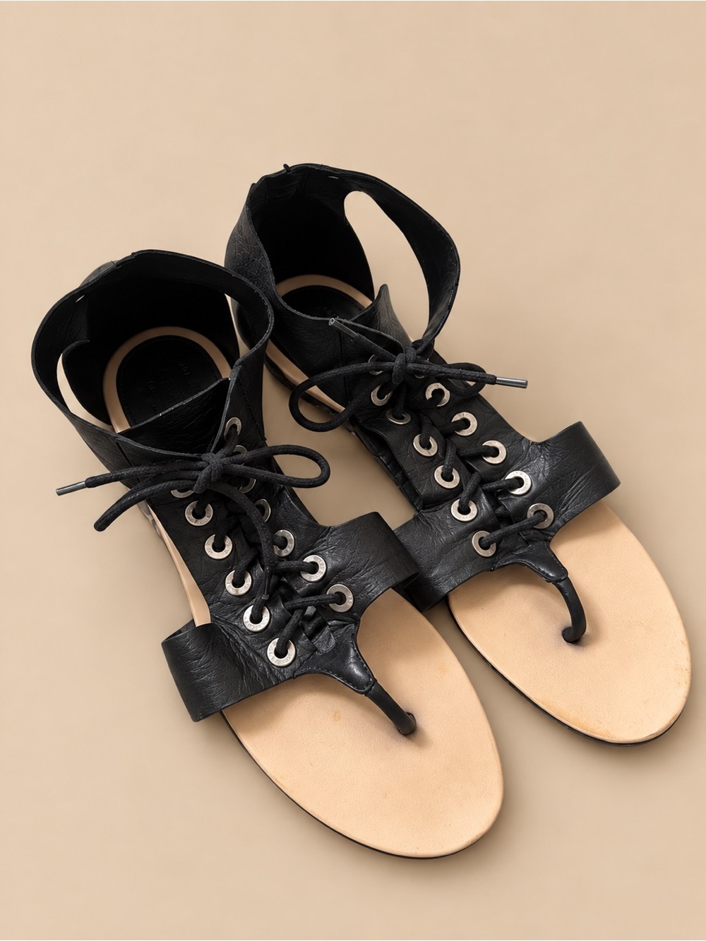 CHANEL Black Leather Gladiator Thong Sandals CC Logo Size 37 Size 7
